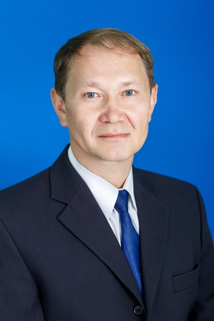 Миловидов Сергей Геннадьевич.